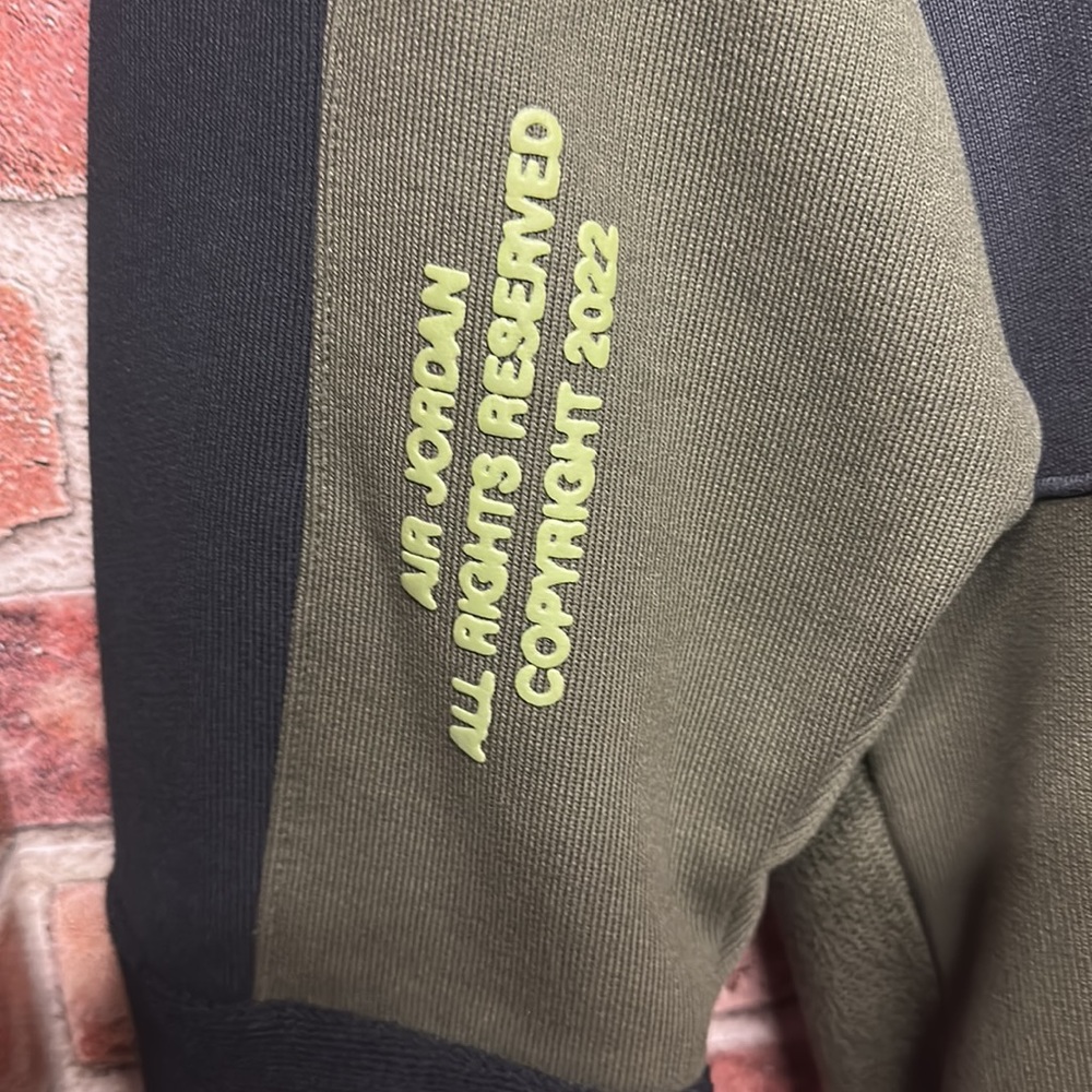 Jordan Hooded Sweatshirt - Picture 2 of 6